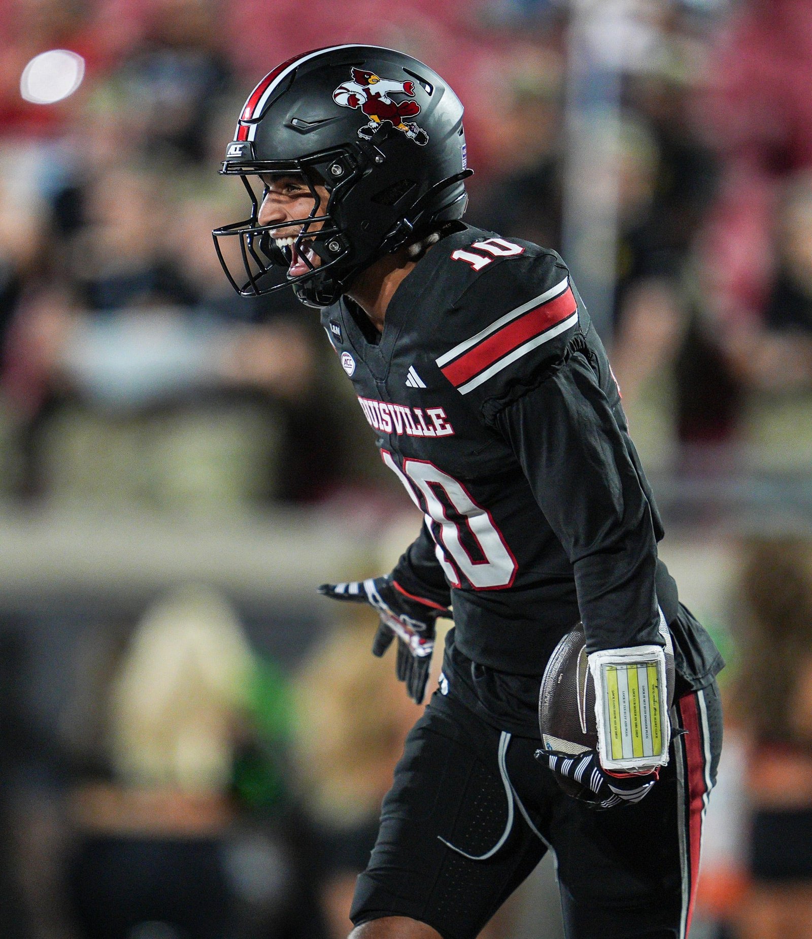 Louisville Cardinals defensive back Kaleb Beasley (10) celebrates his fourth-quarter interception as the Cards roll past the ’Noles 44-20 in ACC college football at L&N Stadium in Louisville, Kentucky. Oct. 9, 2026.